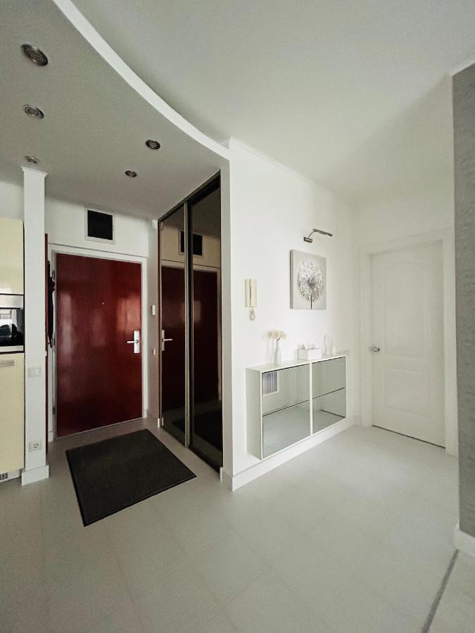 Marina Bay Apartman بودابست المظهر الخارجي الصورة